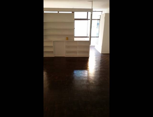 BEDROOM APARTMENT TO LET IN SOUTH BEACH